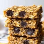 4-Ingredient Banana Oat Bars
